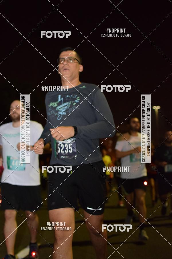Buy your photos of the eventNight Run 2019 - Pop - Rio de Janeiro on Fotop