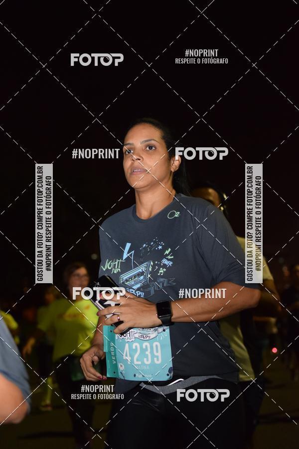Buy your photos of the eventNight Run 2019 - Pop - Rio de Janeiro on Fotop