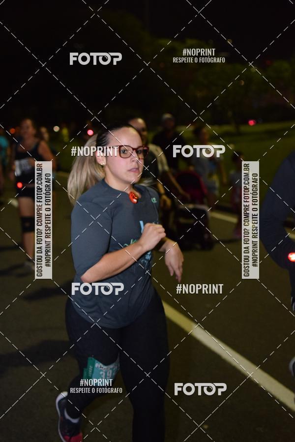 Buy your photos of the eventNight Run 2019 - Pop - Rio de Janeiro on Fotop