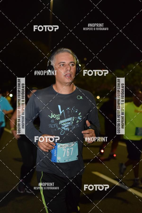 Buy your photos of the eventNight Run 2019 - Pop - Rio de Janeiro on Fotop