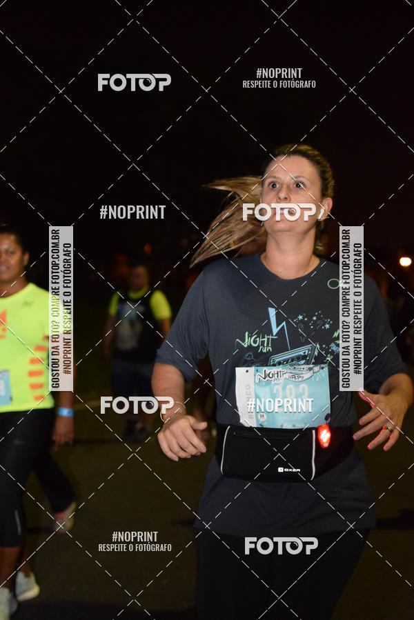 Buy your photos of the eventNight Run 2019 - Pop - Rio de Janeiro on Fotop