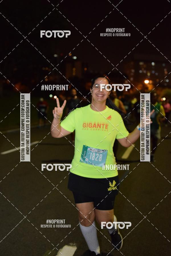 Buy your photos of the eventNight Run 2019 - Pop - Rio de Janeiro on Fotop