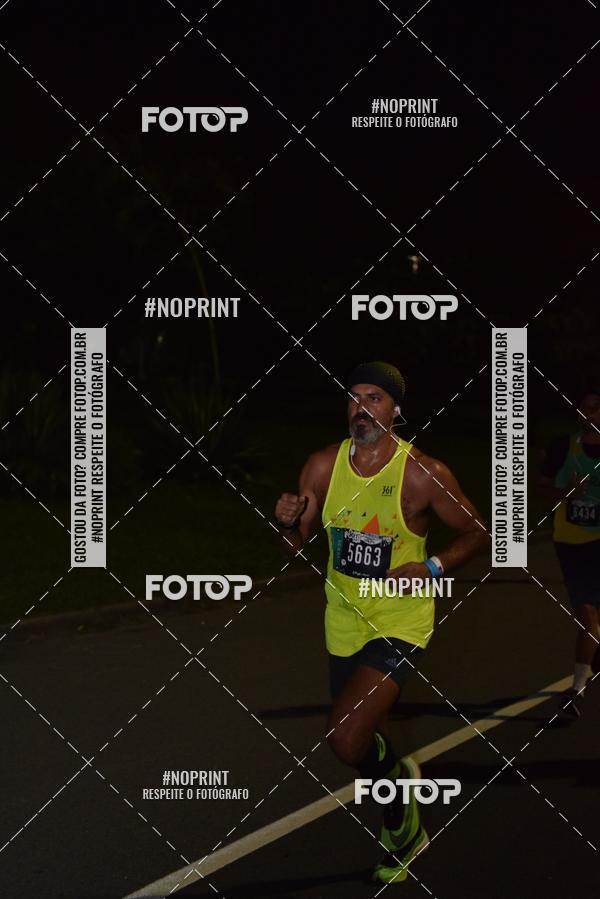 Buy your photos of the eventNight Run 2019 - Pop - Rio de Janeiro on Fotop