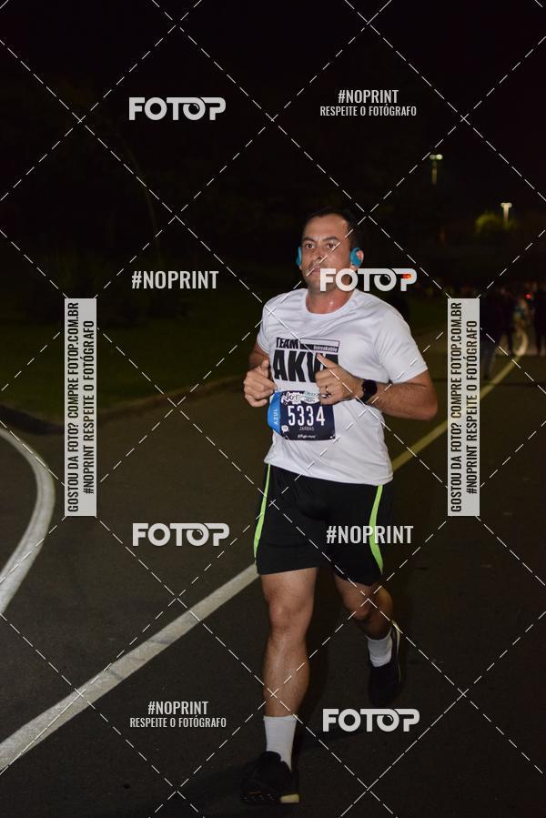 Buy your photos of the eventNight Run 2019 - Pop - Rio de Janeiro on Fotop