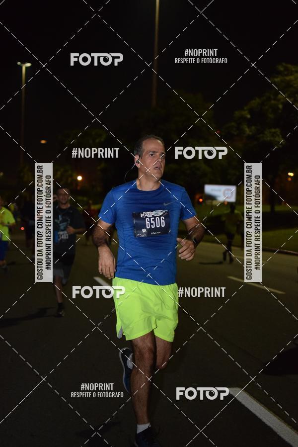 Buy your photos of the eventNight Run 2019 - Pop - Rio de Janeiro on Fotop