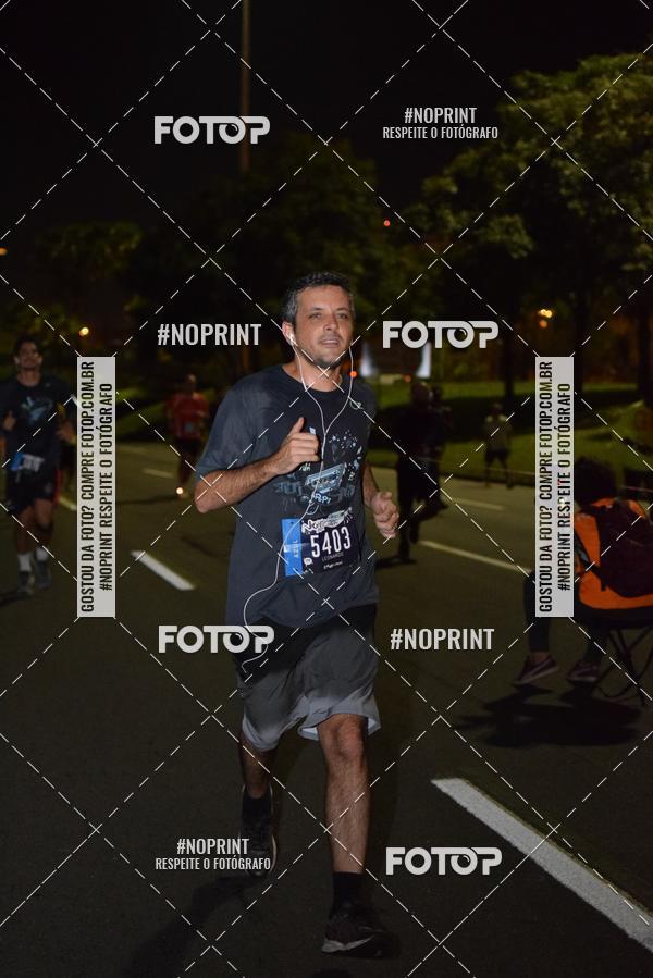 Buy your photos of the eventNight Run 2019 - Pop - Rio de Janeiro on Fotop