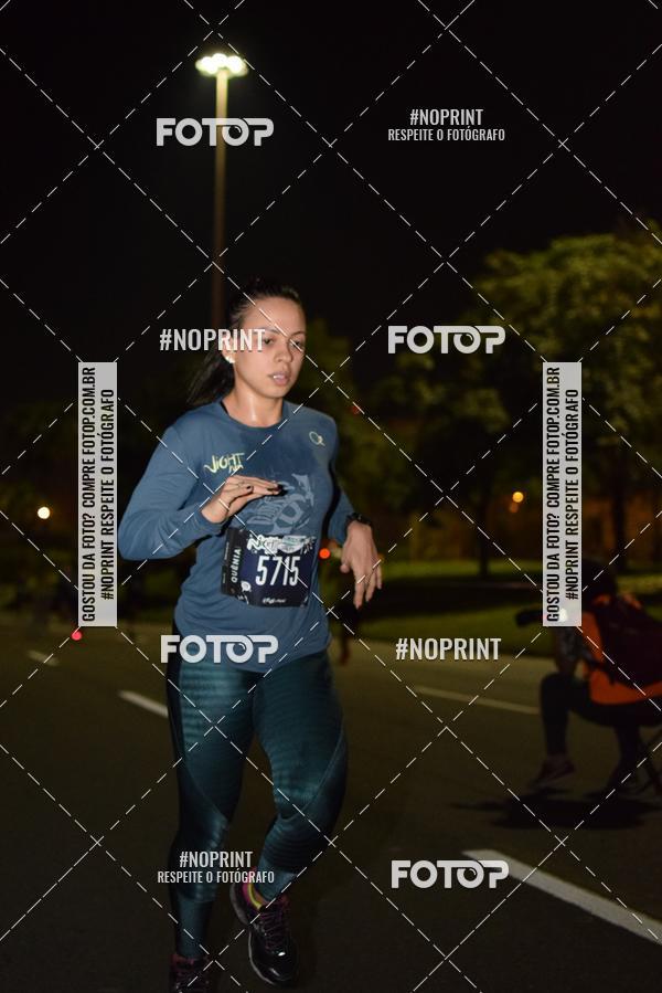 Buy your photos of the eventNight Run 2019 - Pop - Rio de Janeiro on Fotop