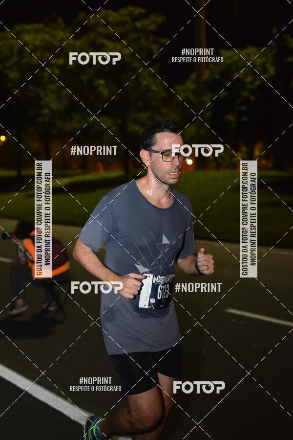 Buy your photos of the eventNight Run 2019 - Pop - Rio de Janeiro on Fotop