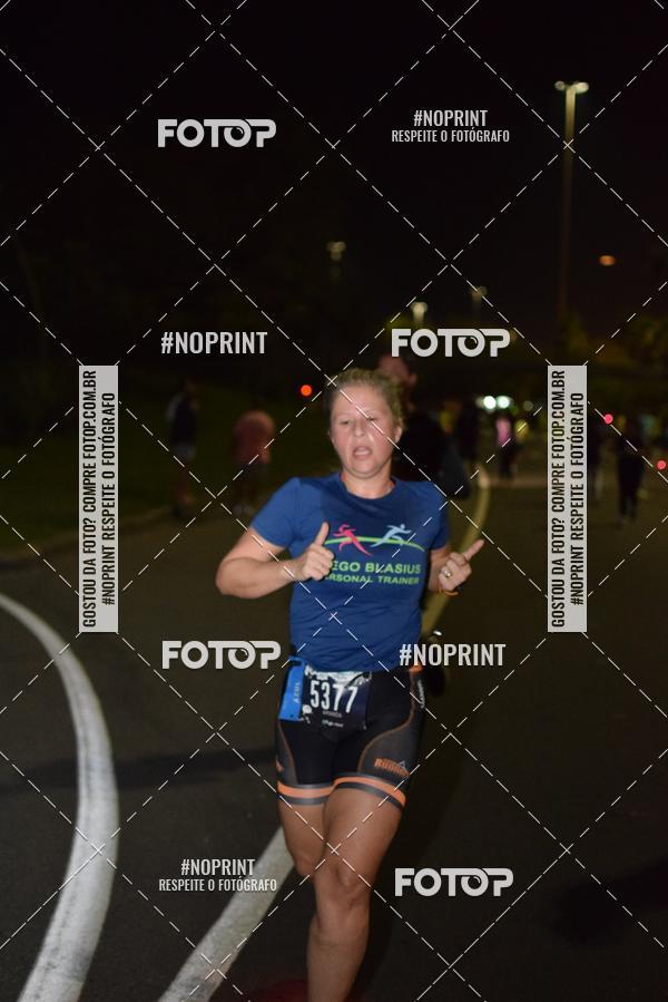 Buy your photos of the eventNight Run 2019 - Pop - Rio de Janeiro on Fotop