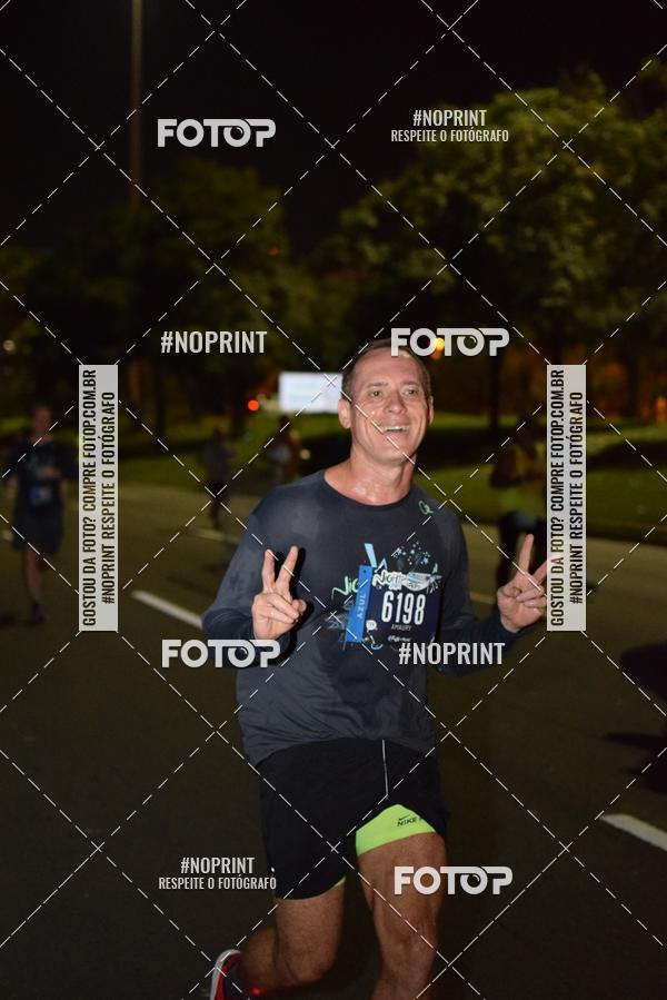 Buy your photos of the eventNight Run 2019 - Pop - Rio de Janeiro on Fotop