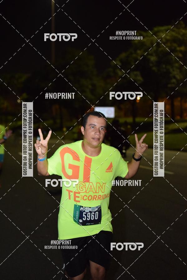 Buy your photos of the eventNight Run 2019 - Pop - Rio de Janeiro on Fotop