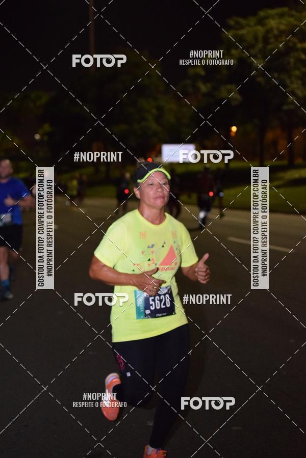 Buy your photos of the eventNight Run 2019 - Pop - Rio de Janeiro on Fotop