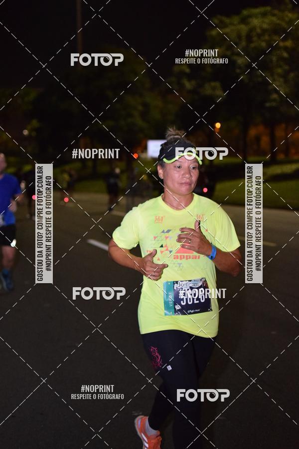 Buy your photos of the eventNight Run 2019 - Pop - Rio de Janeiro on Fotop