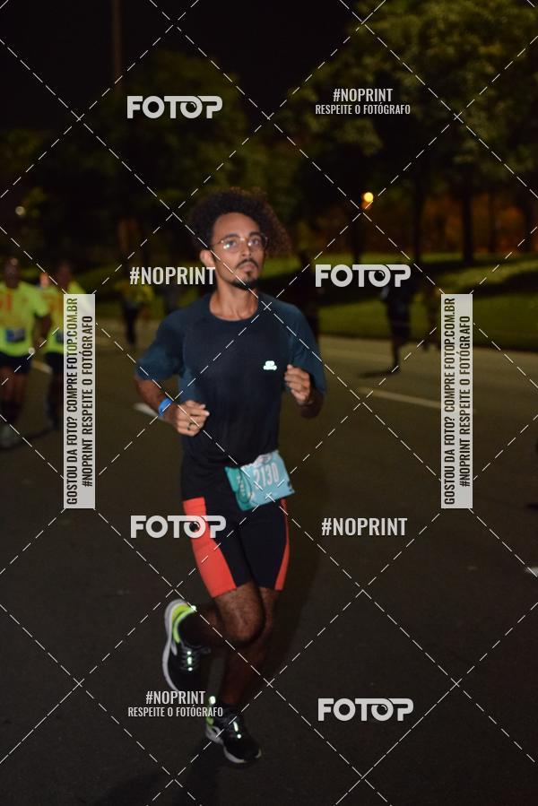 Buy your photos of the eventNight Run 2019 - Pop - Rio de Janeiro on Fotop