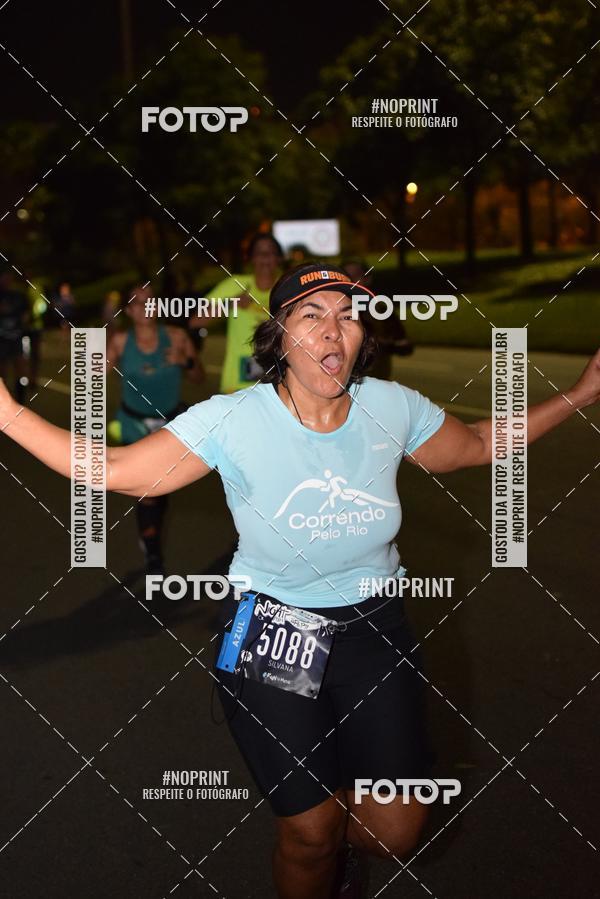 Buy your photos of the eventNight Run 2019 - Pop - Rio de Janeiro on Fotop