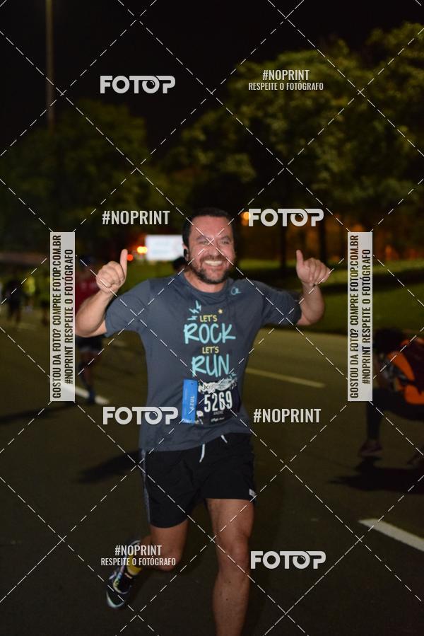 Buy your photos of the eventNight Run 2019 - Pop - Rio de Janeiro on Fotop