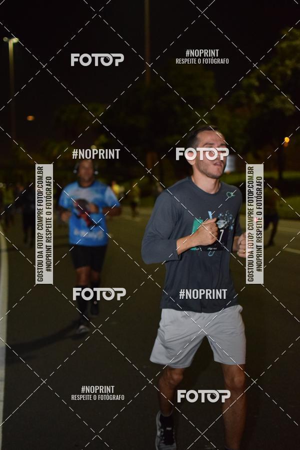 Buy your photos of the eventNight Run 2019 - Pop - Rio de Janeiro on Fotop