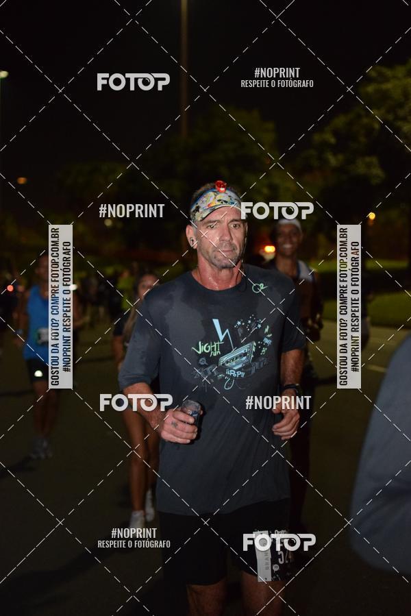 Buy your photos of the eventNight Run 2019 - Pop - Rio de Janeiro on Fotop
