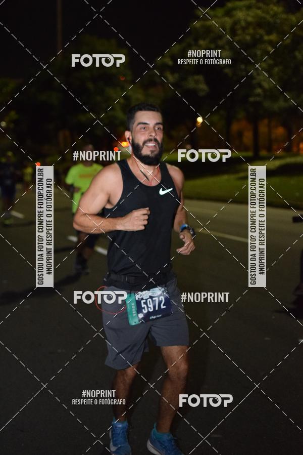 Buy your photos of the eventNight Run 2019 - Pop - Rio de Janeiro on Fotop