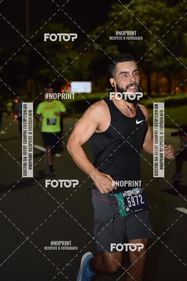 Buy your photos of the eventNight Run 2019 - Pop - Rio de Janeiro on Fotop