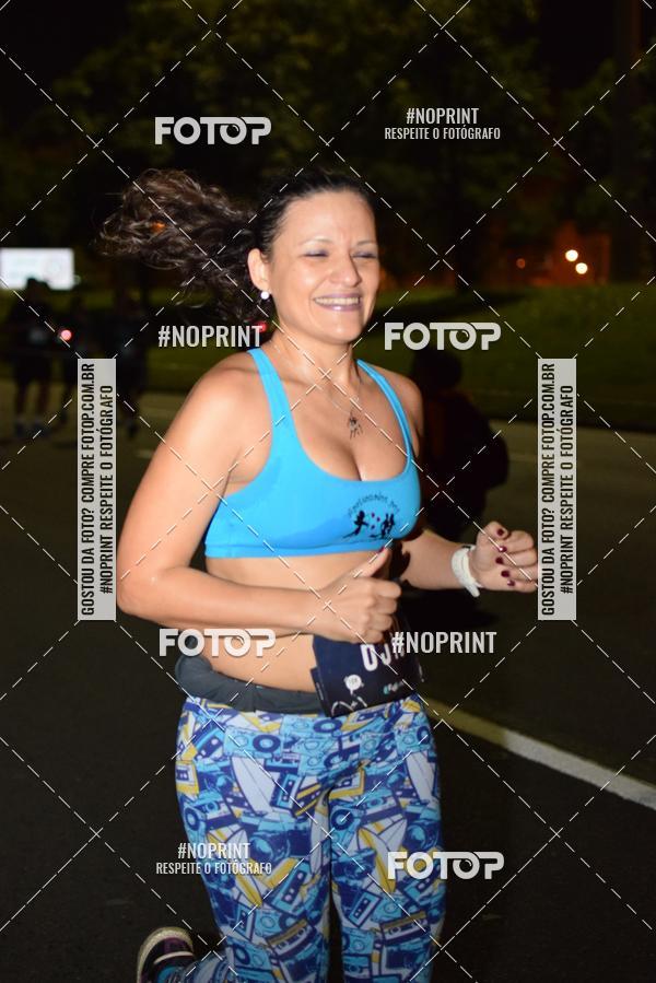 Buy your photos of the eventNight Run 2019 - Pop - Rio de Janeiro on Fotop