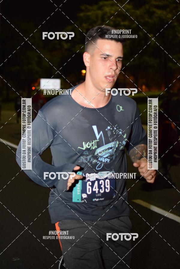Buy your photos of the eventNight Run 2019 - Pop - Rio de Janeiro on Fotop