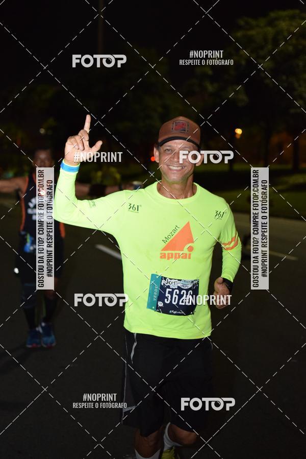 Buy your photos of the eventNight Run 2019 - Pop - Rio de Janeiro on Fotop