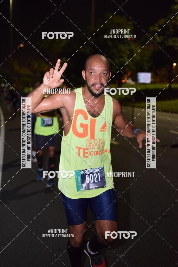 Buy your photos of the eventNight Run 2019 - Pop - Rio de Janeiro on Fotop