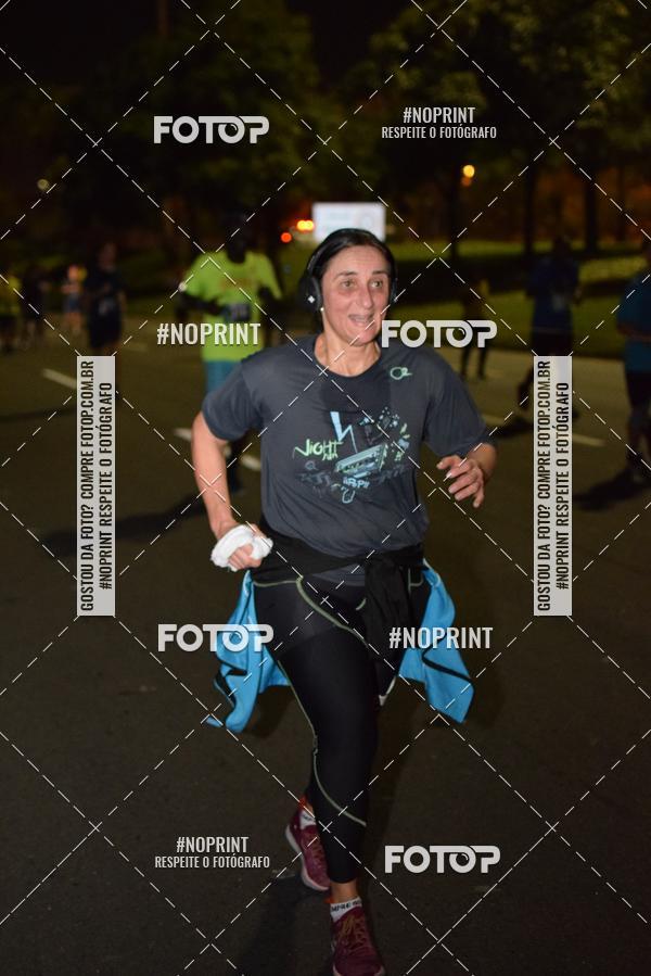 Buy your photos of the eventNight Run 2019 - Pop - Rio de Janeiro on Fotop