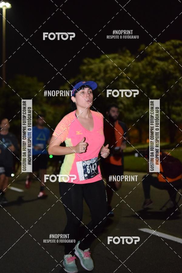 Buy your photos of the eventNight Run 2019 - Pop - Rio de Janeiro on Fotop