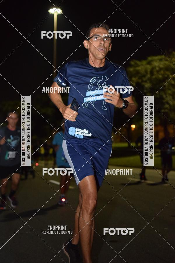 Buy your photos of the eventNight Run 2019 - Pop - Rio de Janeiro on Fotop