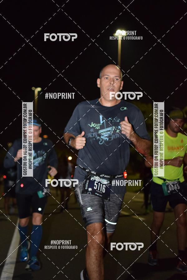 Buy your photos of the eventNight Run 2019 - Pop - Rio de Janeiro on Fotop