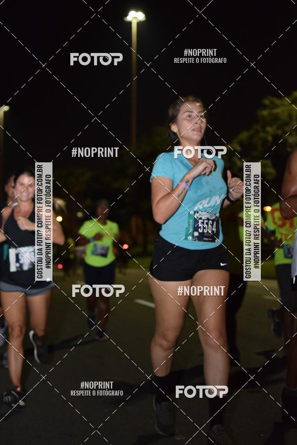 Buy your photos of the eventNight Run 2019 - Pop - Rio de Janeiro on Fotop