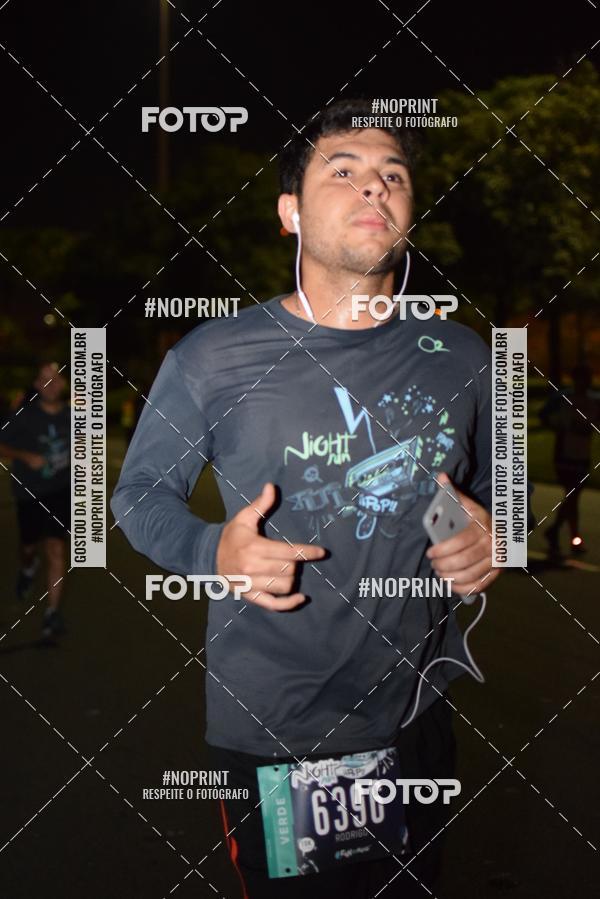 Buy your photos of the eventNight Run 2019 - Pop - Rio de Janeiro on Fotop