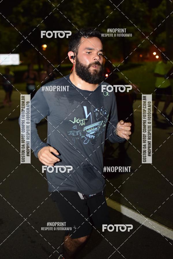 Buy your photos of the eventNight Run 2019 - Pop - Rio de Janeiro on Fotop