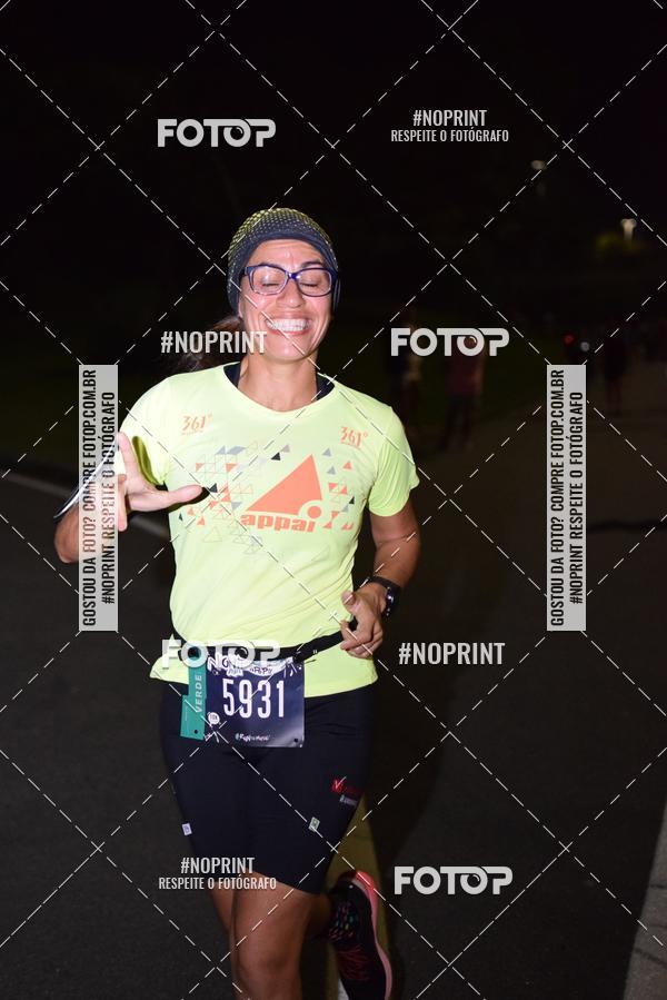 Buy your photos of the eventNight Run 2019 - Pop - Rio de Janeiro on Fotop