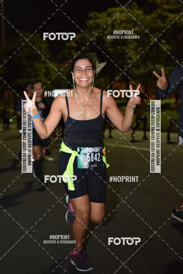 Buy your photos of the eventNight Run 2019 - Pop - Rio de Janeiro on Fotop