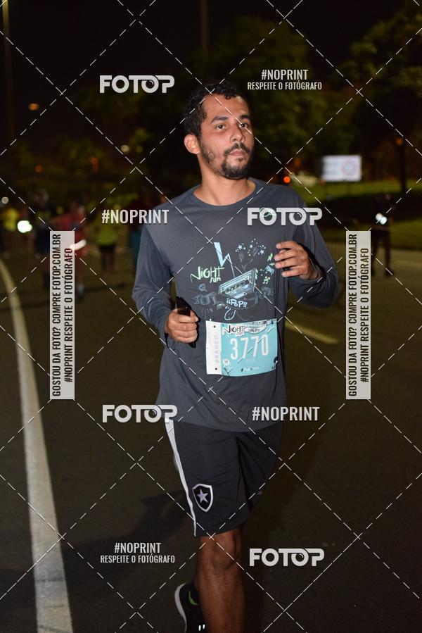 Buy your photos of the eventNight Run 2019 - Pop - Rio de Janeiro on Fotop