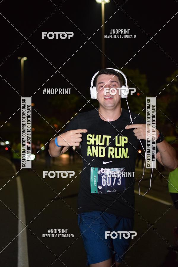 Buy your photos of the eventNight Run 2019 - Pop - Rio de Janeiro on Fotop