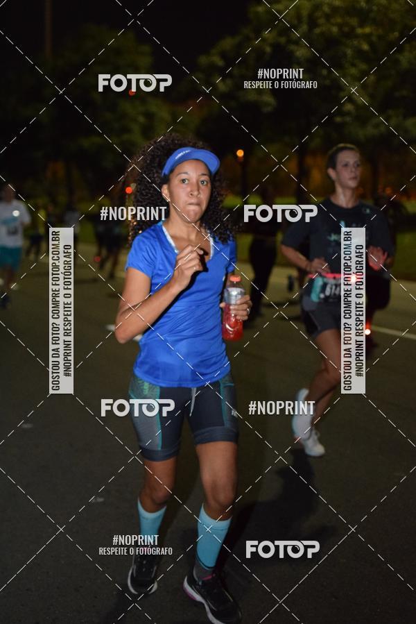 Buy your photos of the eventNight Run 2019 - Pop - Rio de Janeiro on Fotop