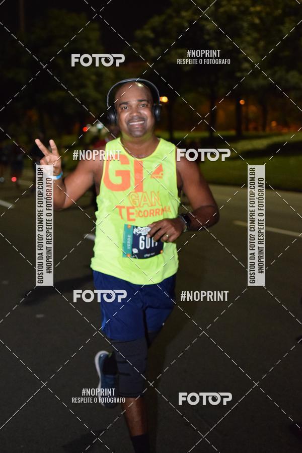 Buy your photos of the eventNight Run 2019 - Pop - Rio de Janeiro on Fotop
