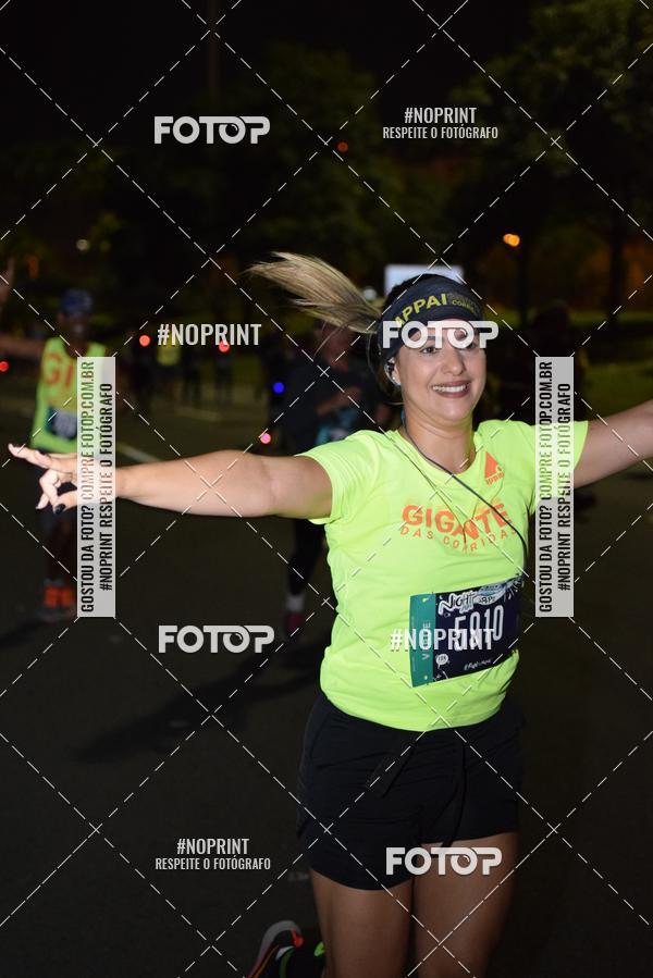 Buy your photos of the eventNight Run 2019 - Pop - Rio de Janeiro on Fotop