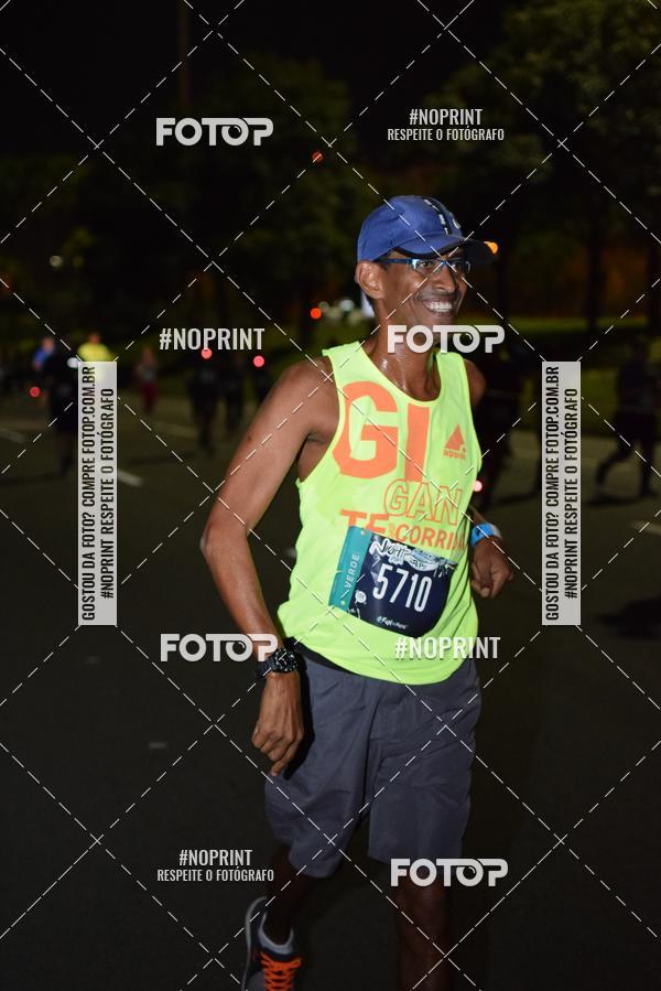 Buy your photos of the eventNight Run 2019 - Pop - Rio de Janeiro on Fotop