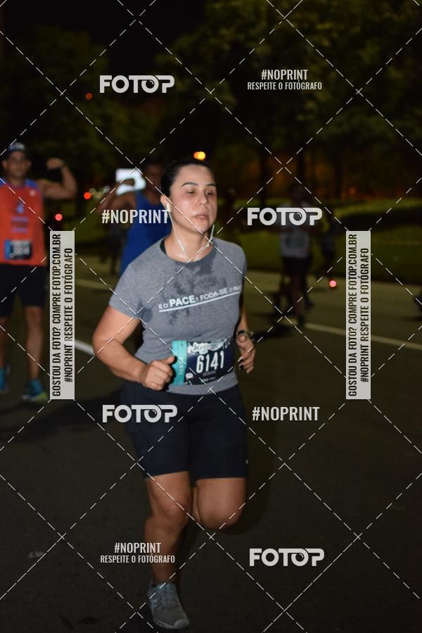Buy your photos of the eventNight Run 2019 - Pop - Rio de Janeiro on Fotop