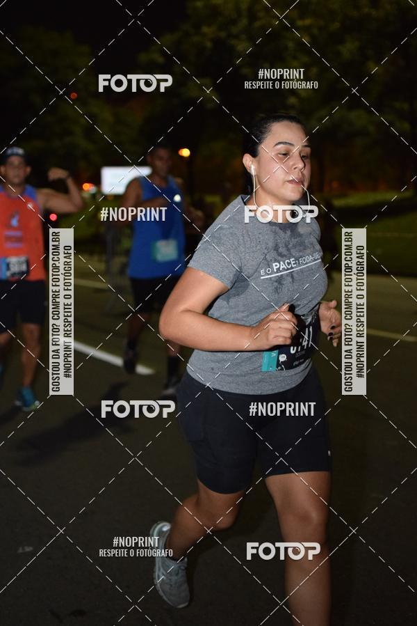 Buy your photos of the eventNight Run 2019 - Pop - Rio de Janeiro on Fotop