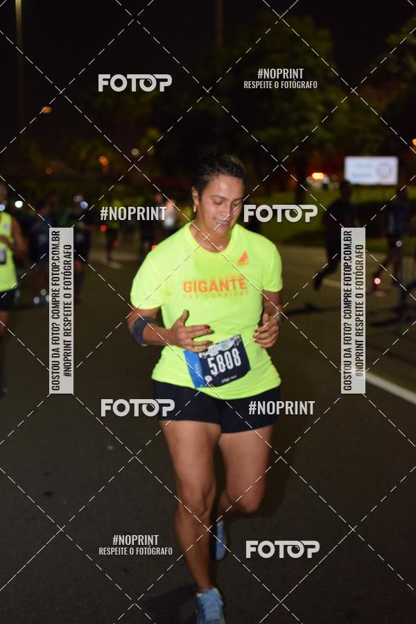 Buy your photos of the eventNight Run 2019 - Pop - Rio de Janeiro on Fotop