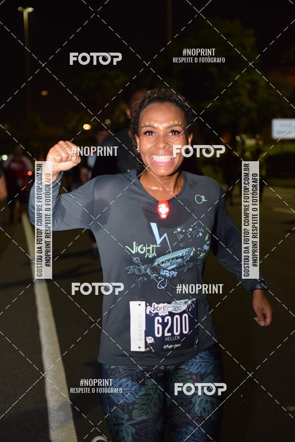 Buy your photos of the eventNight Run 2019 - Pop - Rio de Janeiro on Fotop