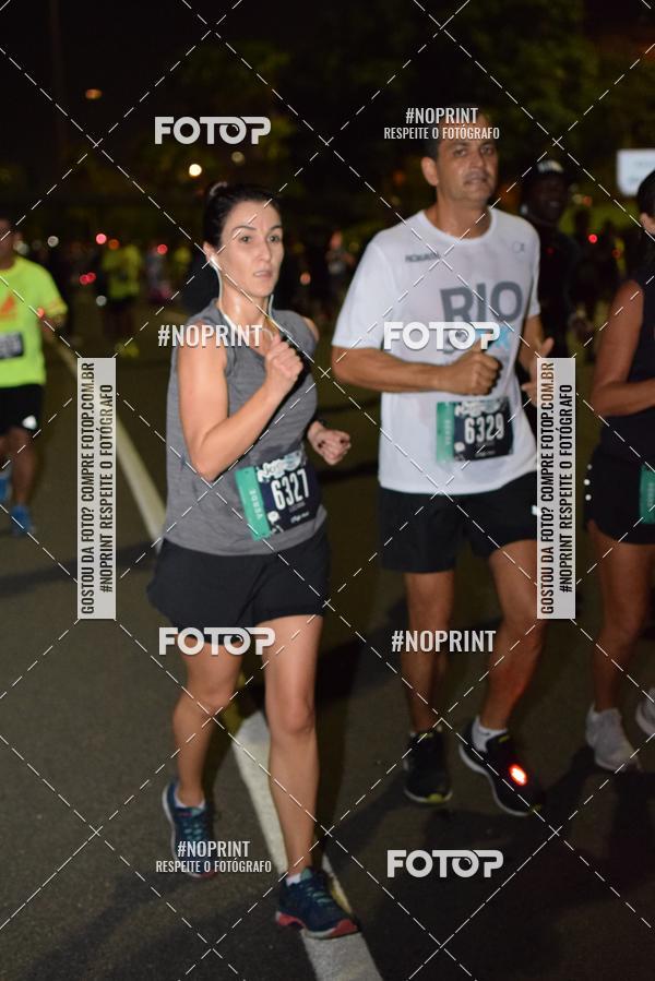 Buy your photos of the eventNight Run 2019 - Pop - Rio de Janeiro on Fotop