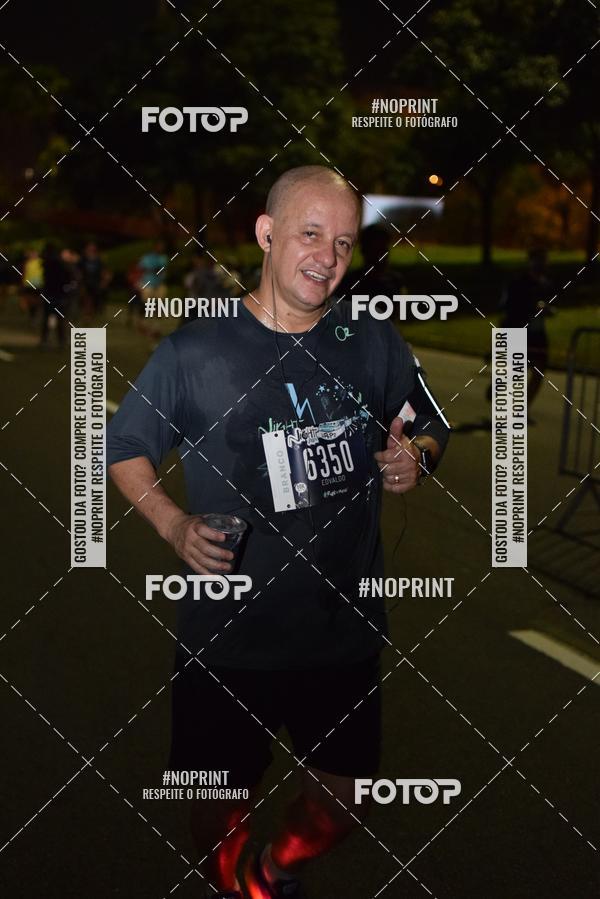 Buy your photos of the eventNight Run 2019 - Pop - Rio de Janeiro on Fotop