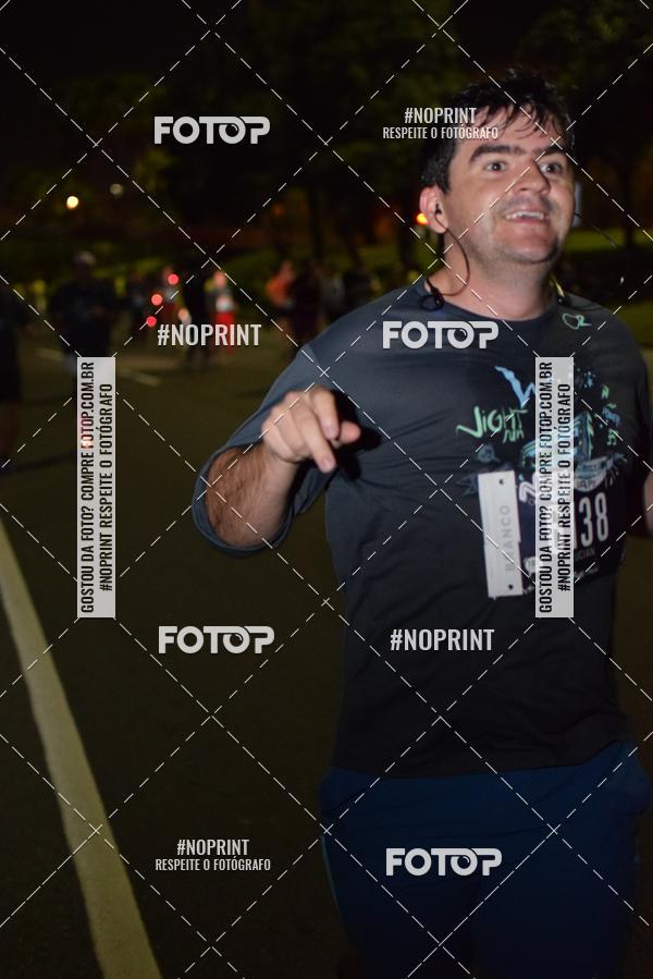 Buy your photos of the eventNight Run 2019 - Pop - Rio de Janeiro on Fotop
